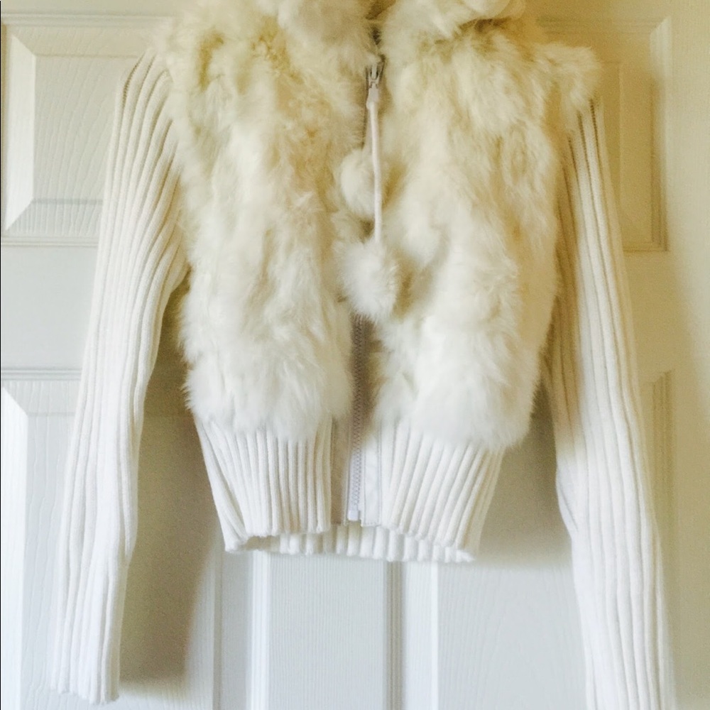Chilly Willy Fur Trim Sweater
